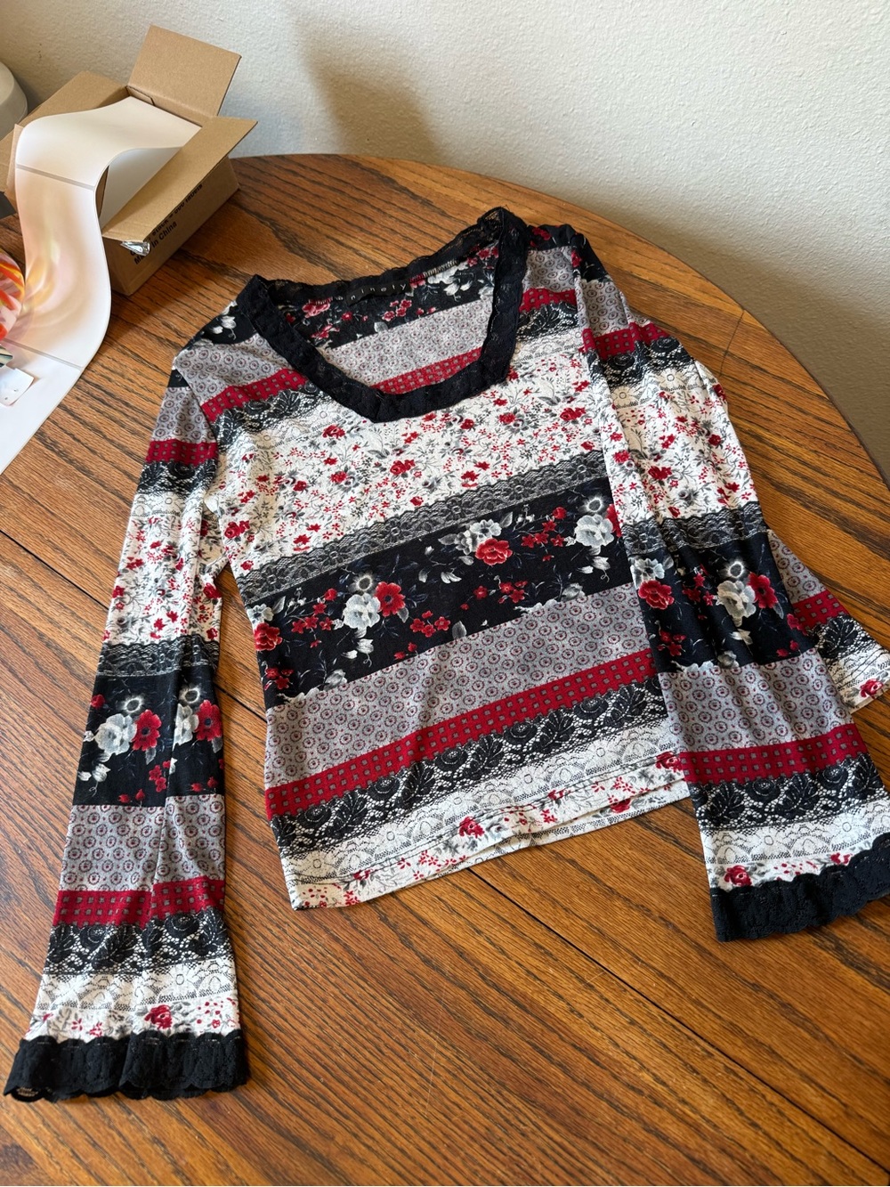 True vintage y2k 90s cottagecore lace trim blouse fall finds